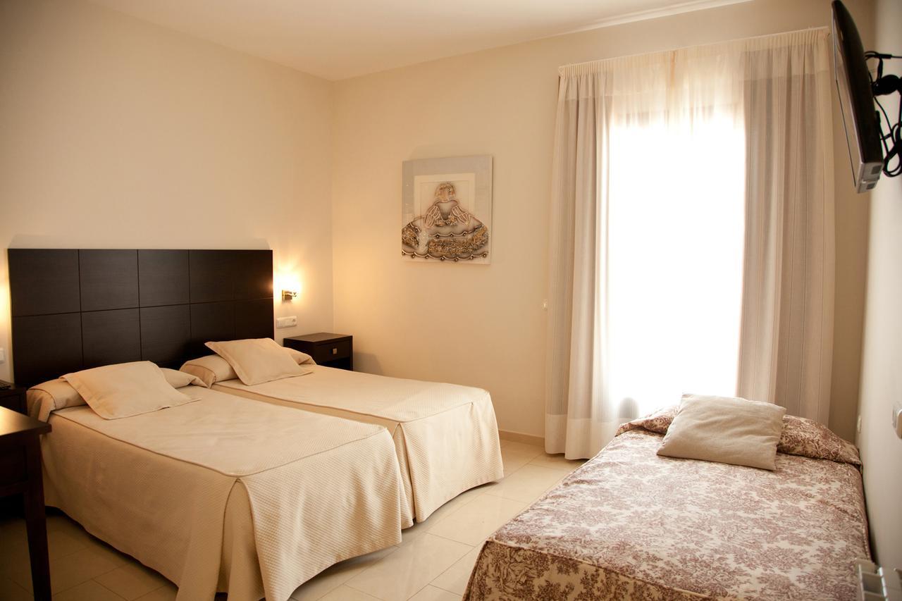 Hotel El Capricho Villanueva del Trabuco Eksteriør bilde